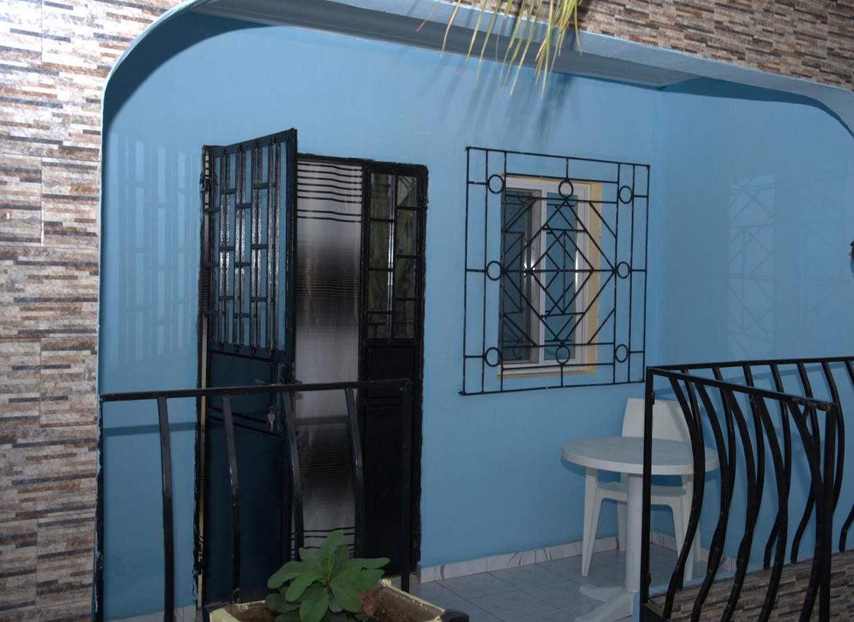 Faith And Grace Guest House Lamin Beretto Esterno foto