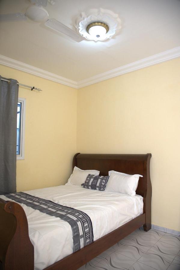 Faith And Grace Guest House Lamin Beretto Esterno foto