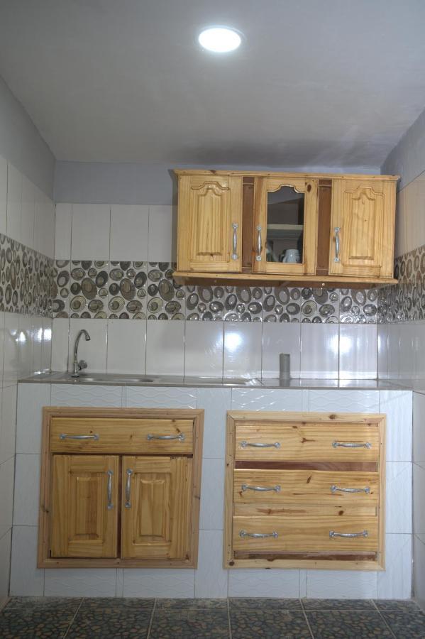 Faith And Grace Guest House Lamin Beretto Esterno foto