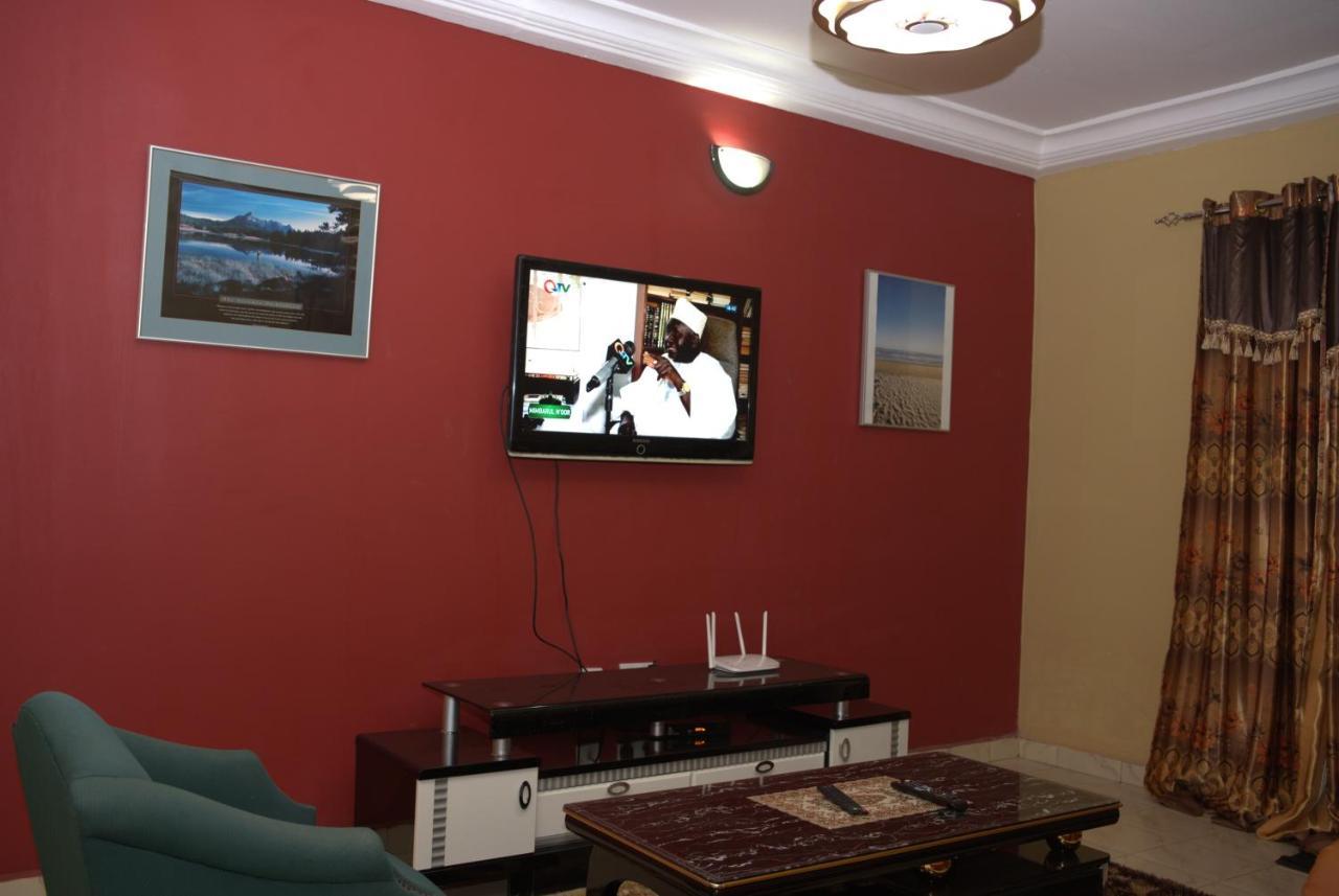 Faith And Grace Guest House Lamin Beretto Esterno foto