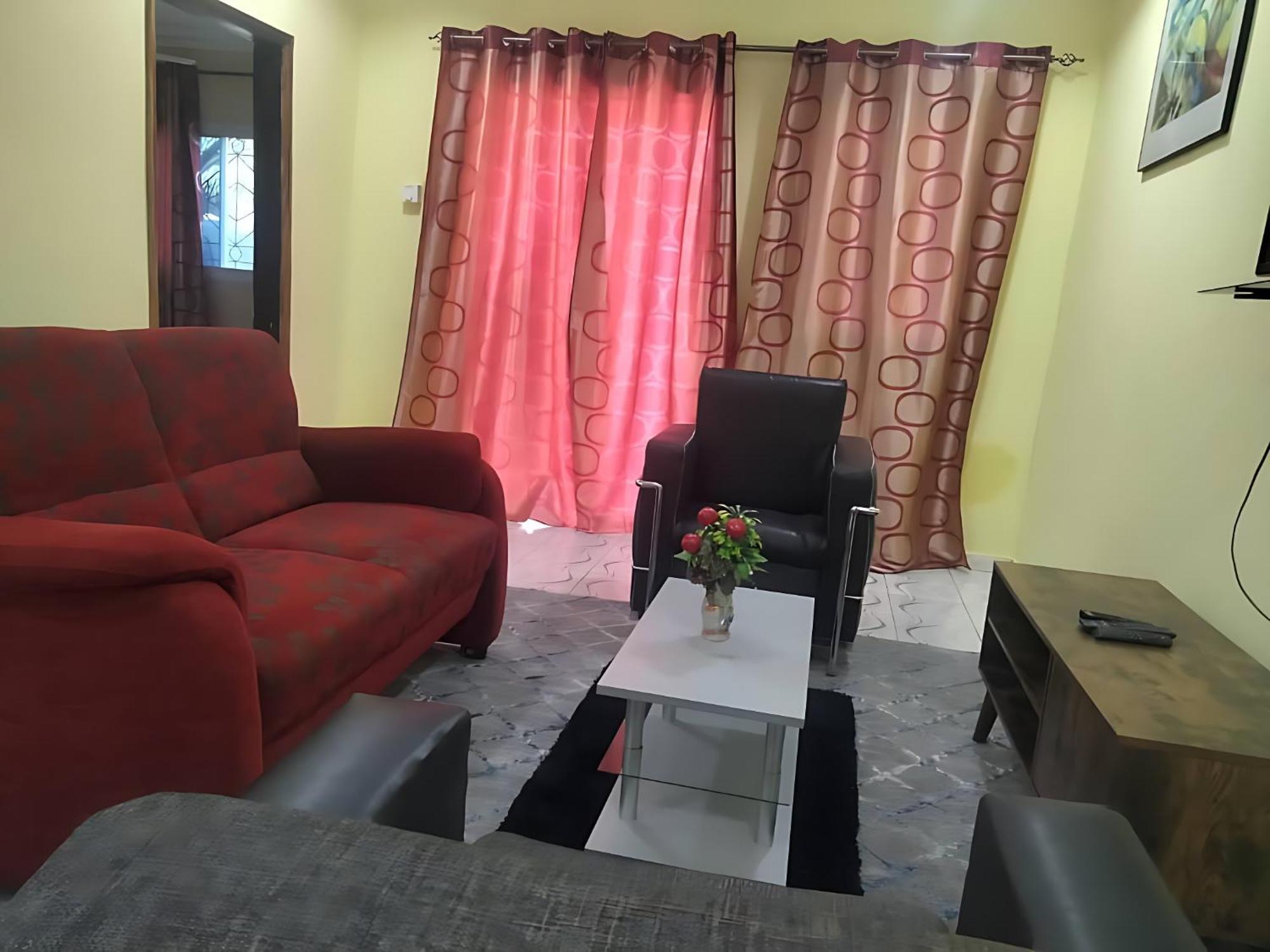 Faith And Grace Guest House Lamin Beretto Esterno foto