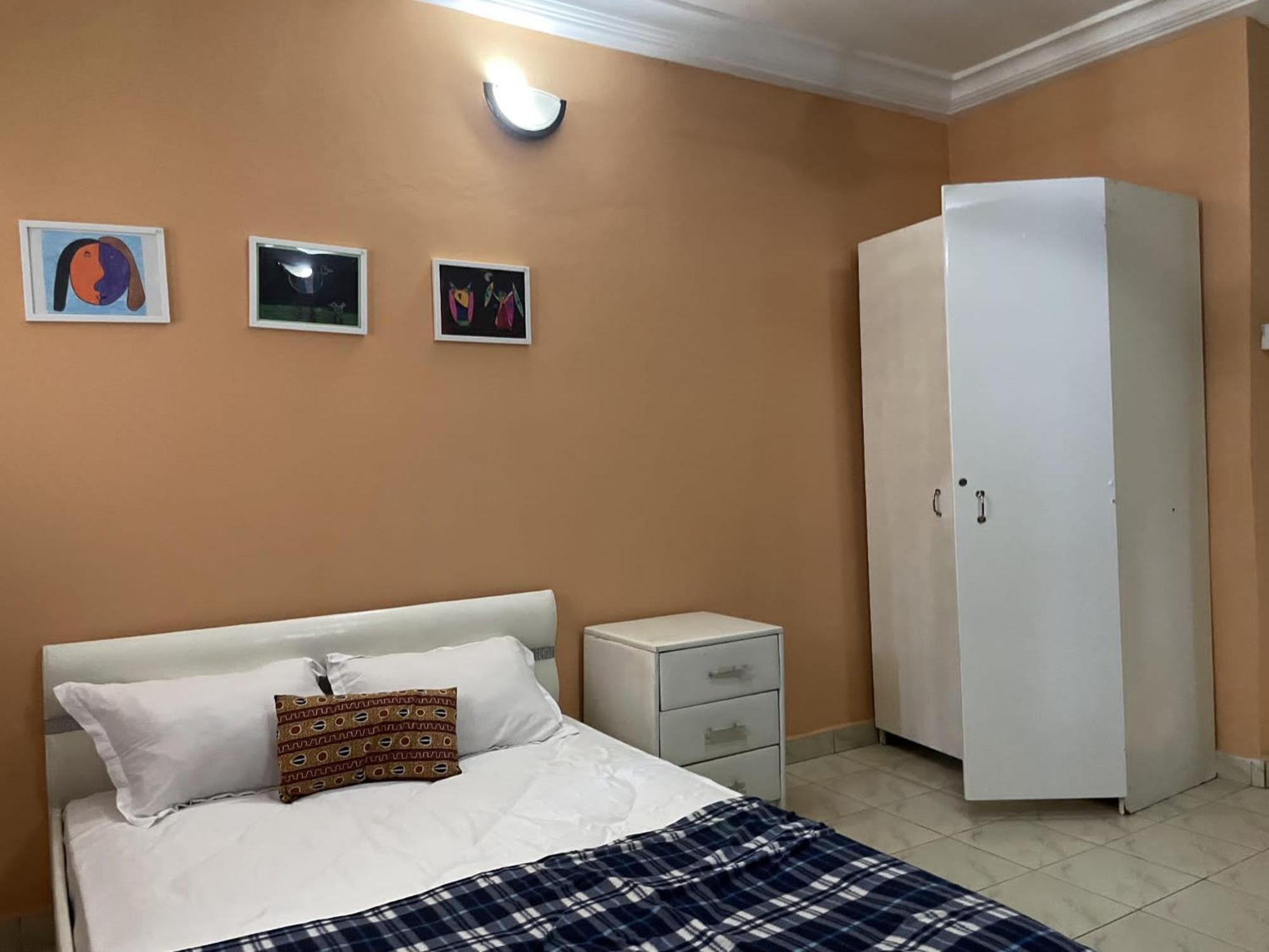 Faith And Grace Guest House Lamin Beretto Esterno foto