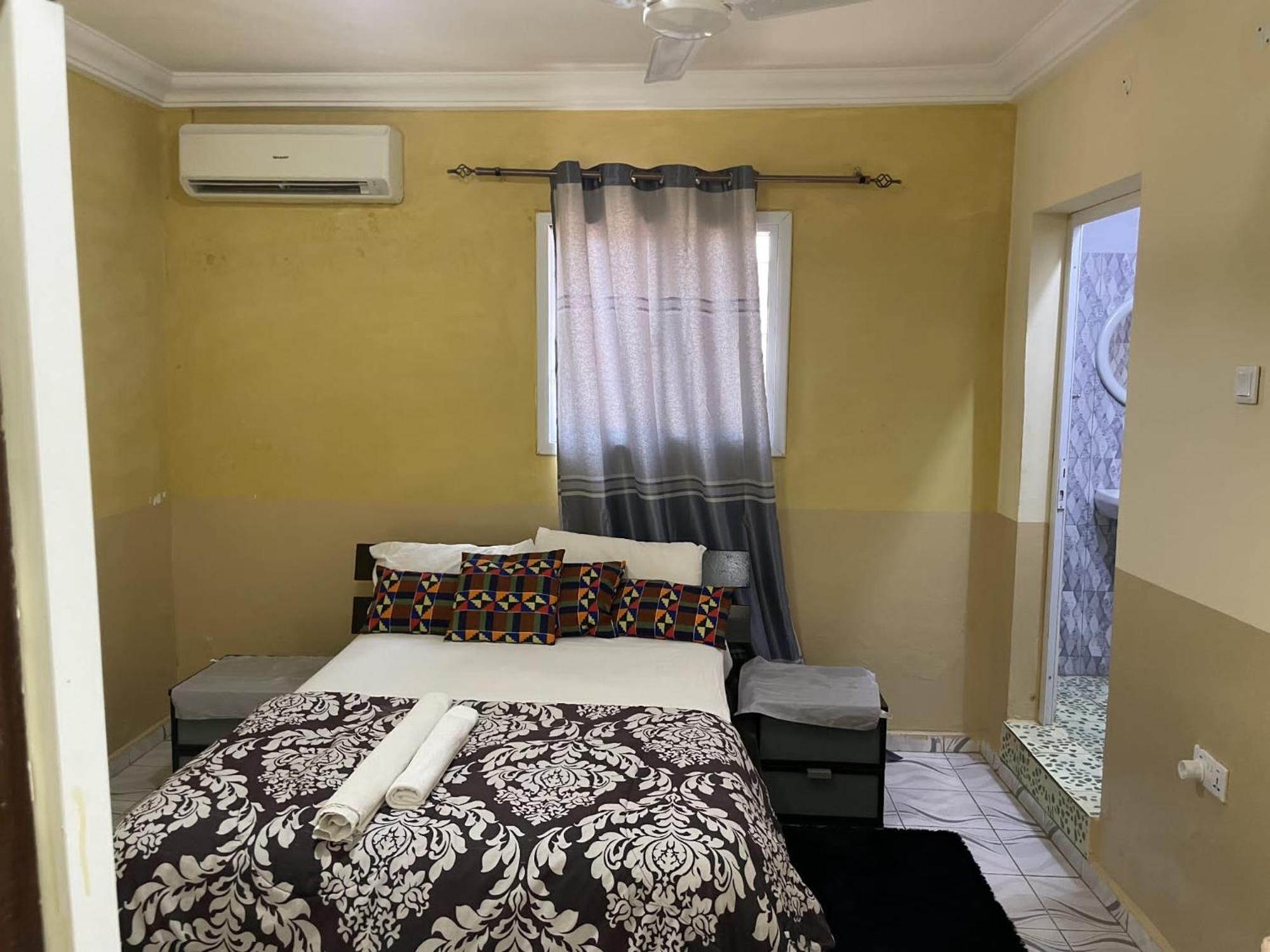 Faith And Grace Guest House Lamin Beretto Esterno foto