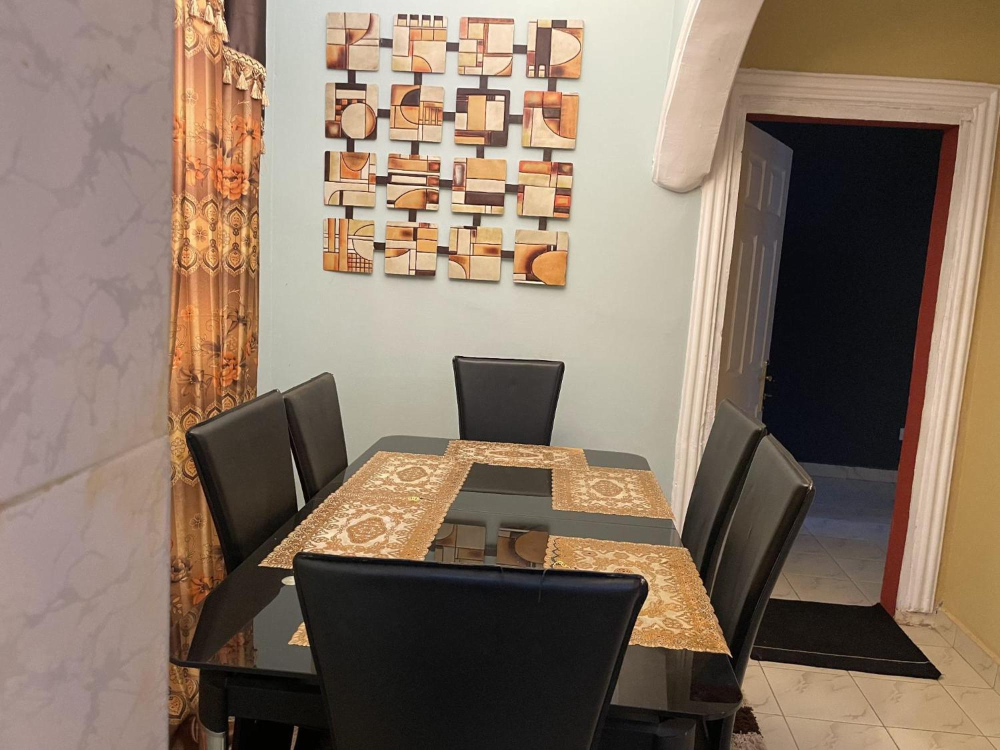 Faith And Grace Guest House Lamin Beretto Esterno foto